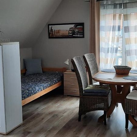 Ferienwohnung Schwiemann, Obergeschoss Cadenberge Ngoại thất bức ảnh